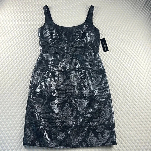 Carmen Marc Valvo Collection Wool Blend Sleeveless Metallic Jacquard Dress 6 NWT - Picture 1 of 14